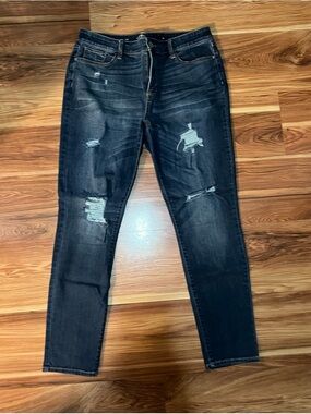 St. John's Bay Blue Skinny Leg Jeans